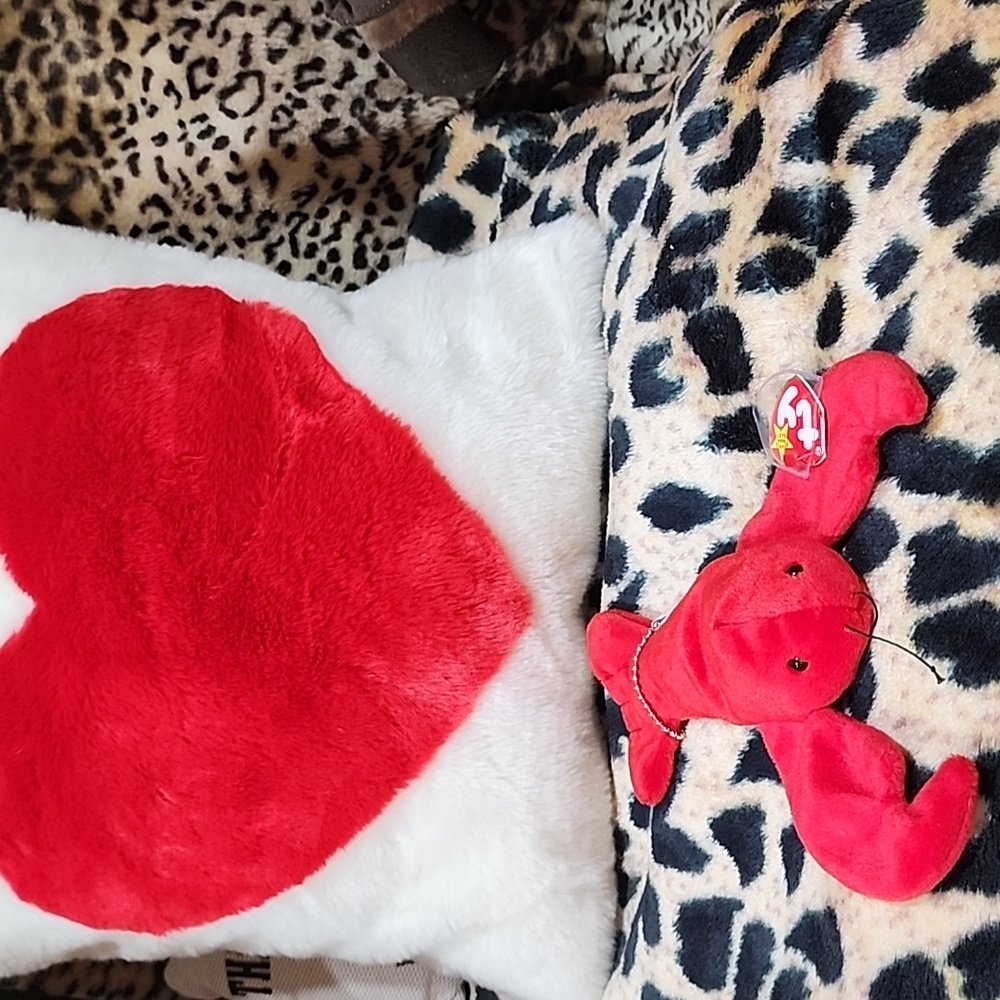 Charming Red Lobster Stuffed Animal